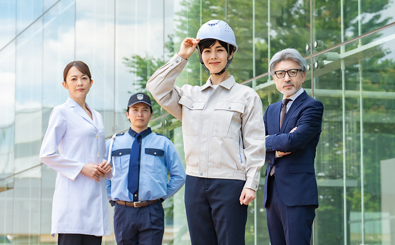 提携コンサルタント12名 登録講師58名